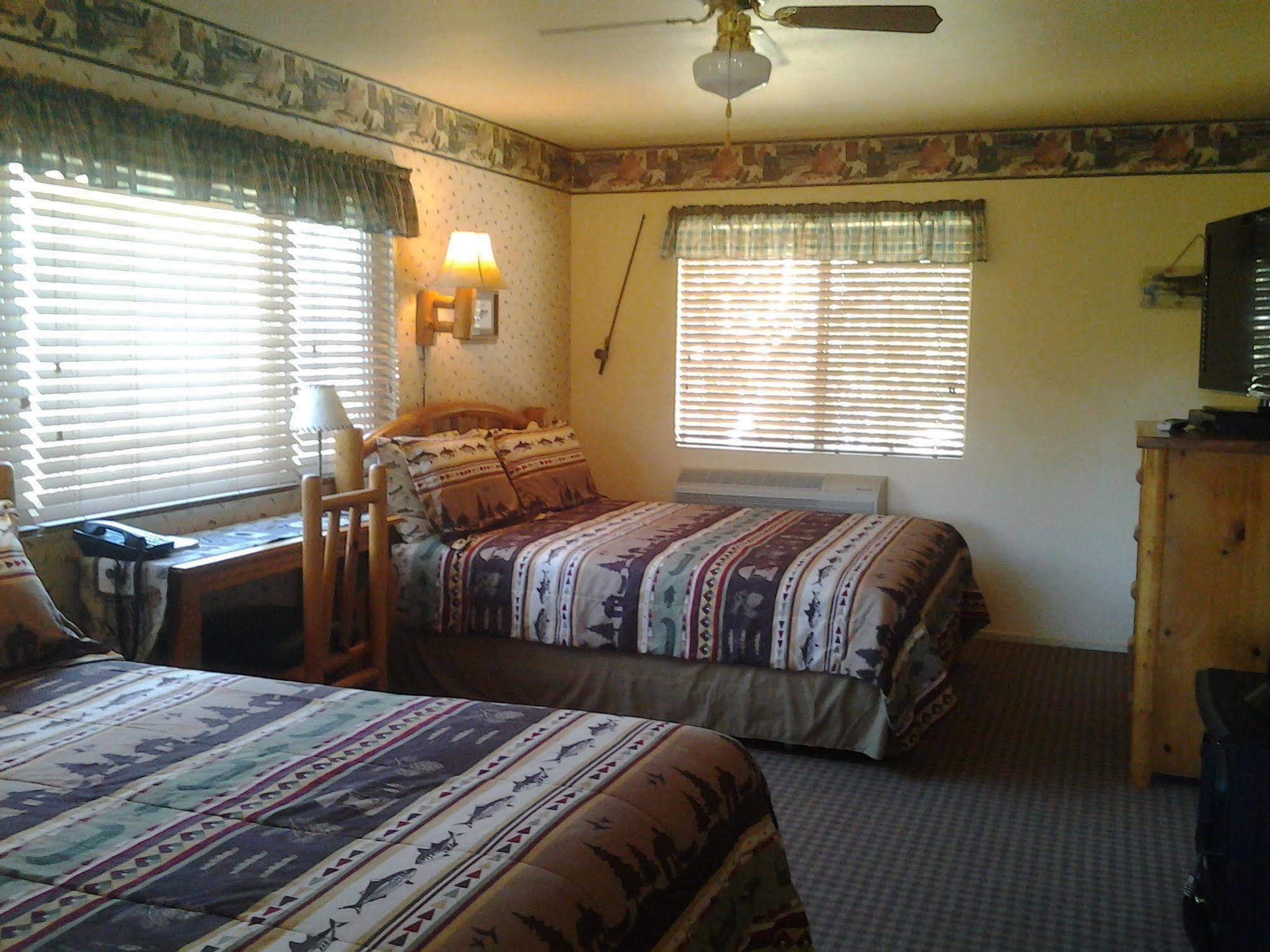 Sequoia Lodge Кърнвил Екстериор снимка