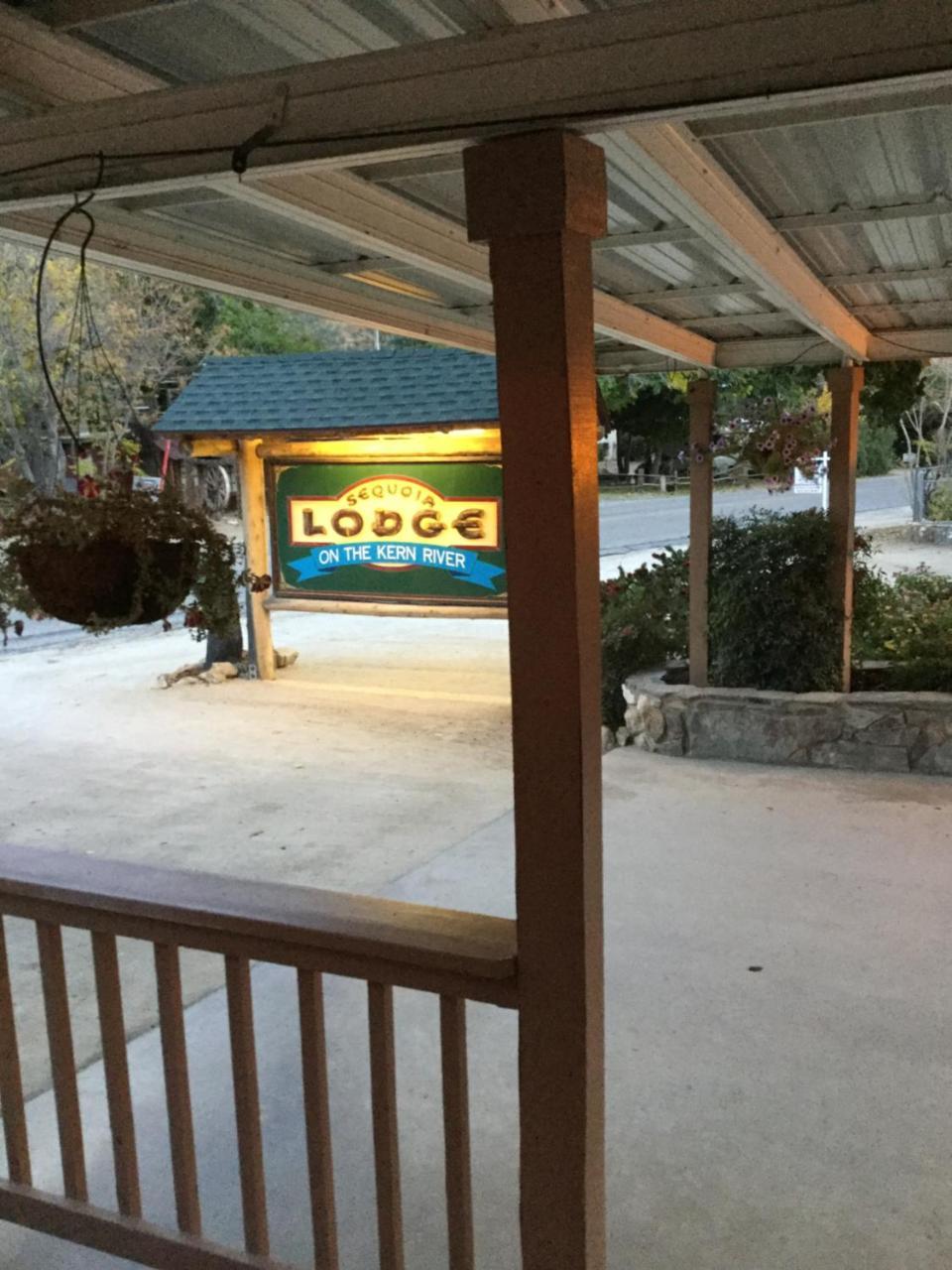 Sequoia Lodge Кърнвил Екстериор снимка
